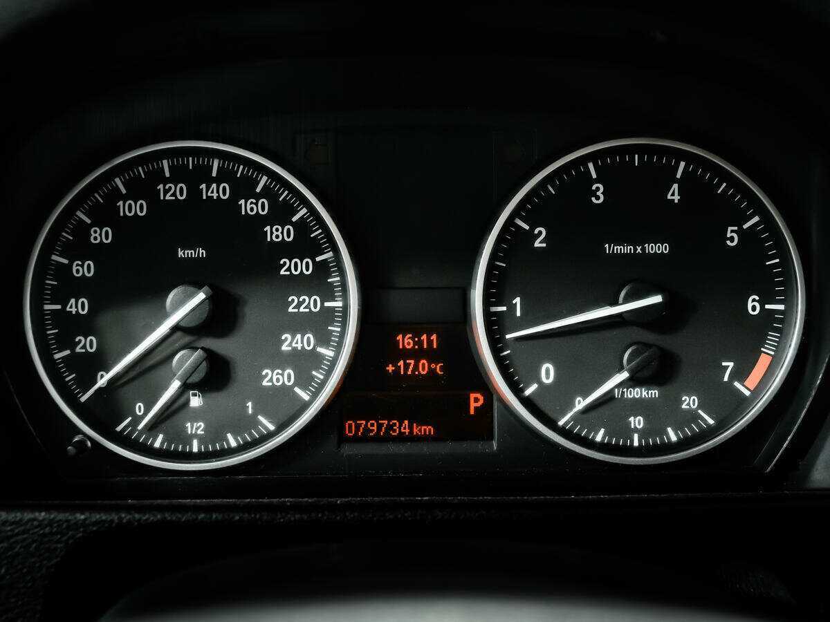 Купить BMW X1 с пробегом. Фото: #9