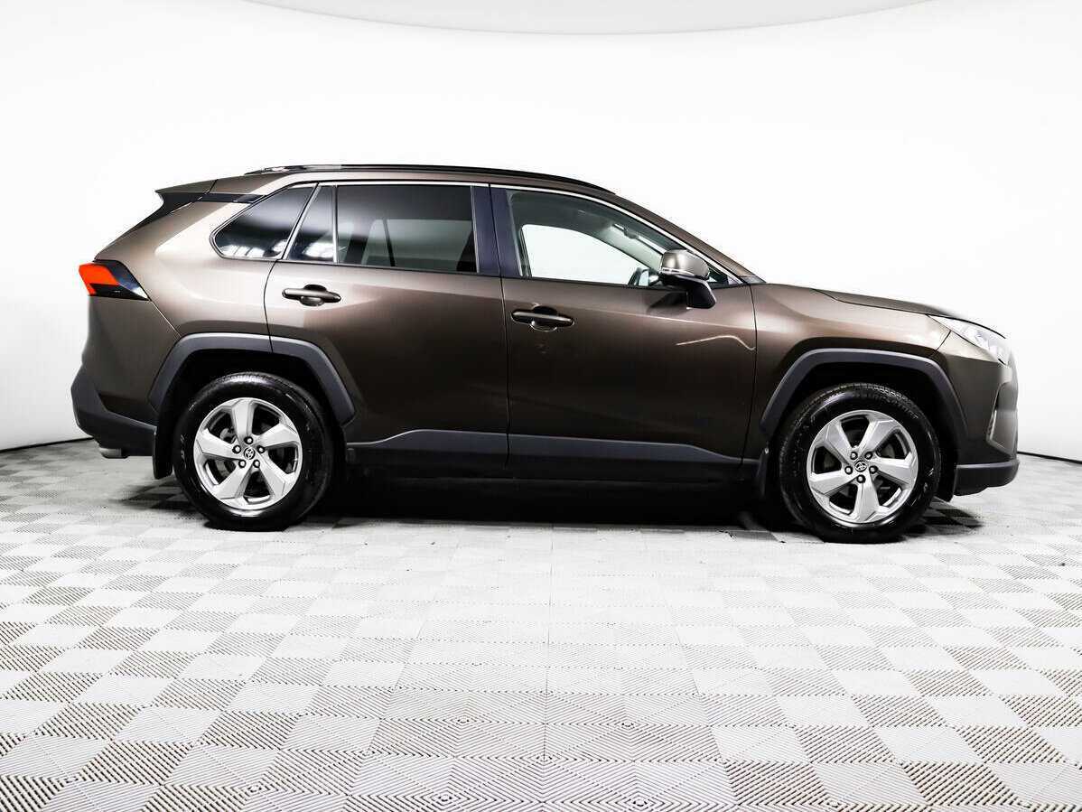 Купить Toyota RAV4 с пробегом. Фото: #3