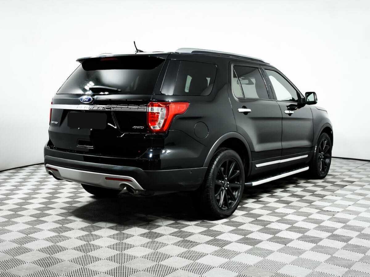 Купить Ford Explorer с пробегом. Фото: #5