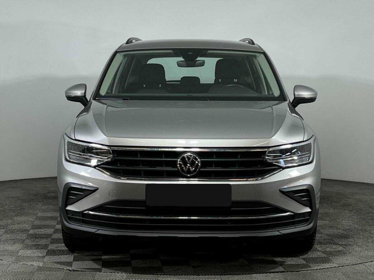 Купить Volkswagen Tiguan с пробегом. Фото: #1