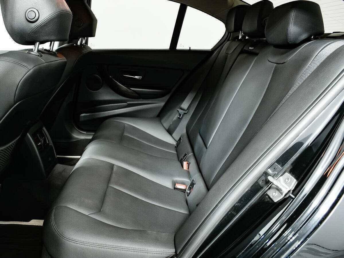 Купить BMW 3 серии с пробегом. Фото: #11