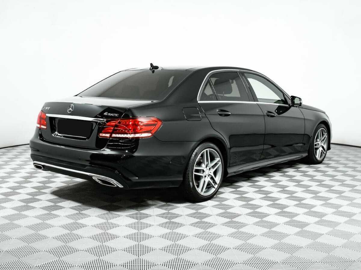 Купить Mercedes-Benz E-Класс с пробегом. Фото: #3