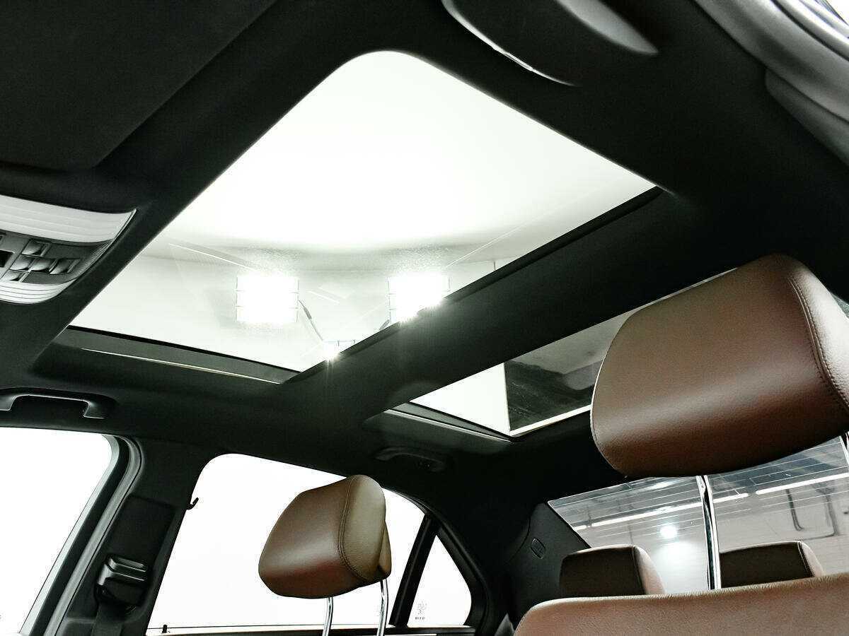 Купить Mercedes-Benz E-Класс с пробегом. Фото: #14