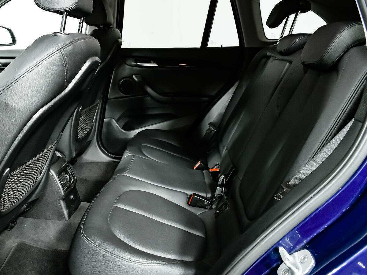 Купить BMW X1 с пробегом. Фото: #11