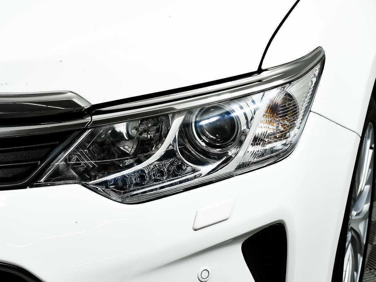 Продажа Б/У Тойота Камри. Фото: #14