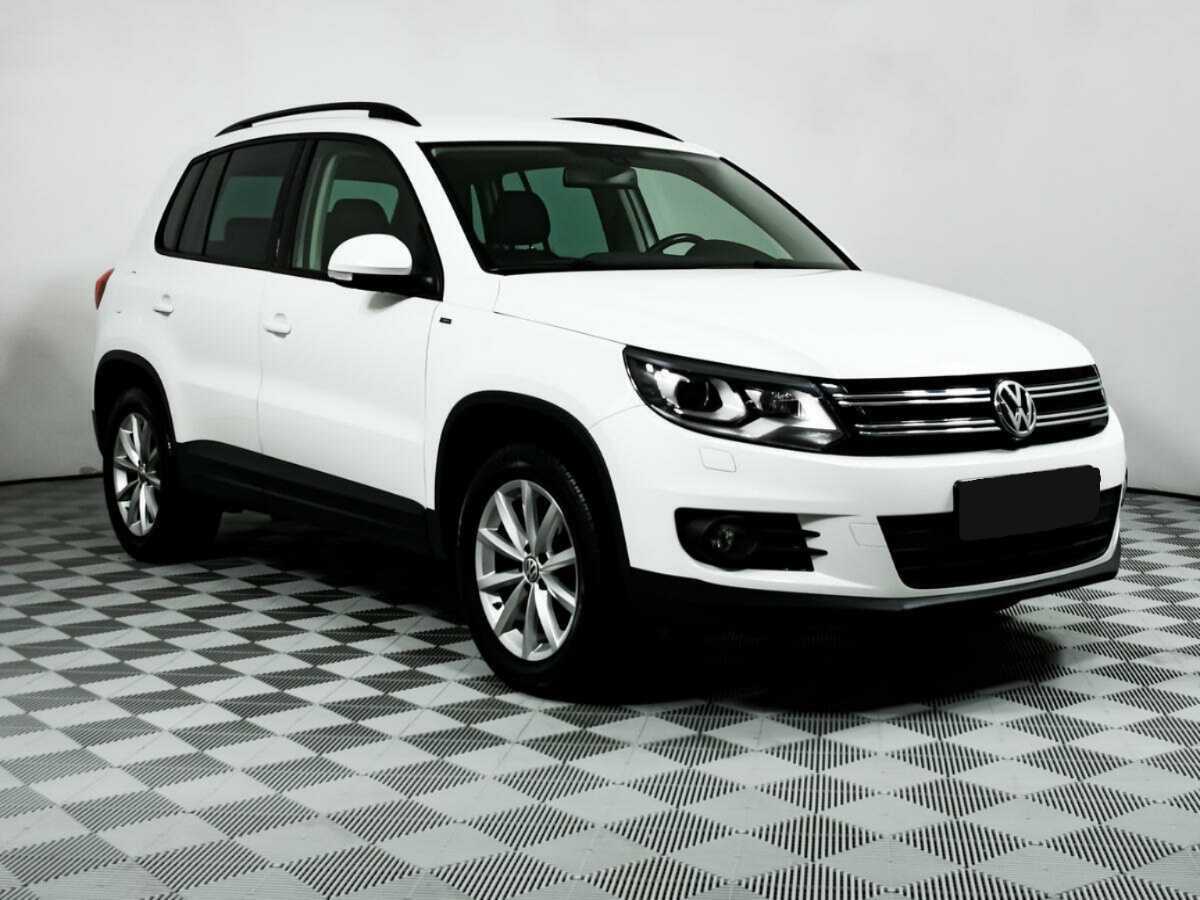 Купить Volkswagen Tiguan с пробегом. Фото: #2