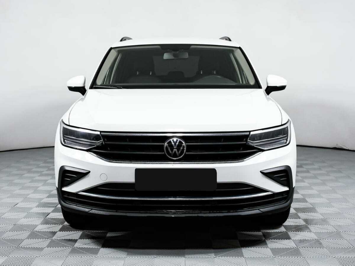 Купить Volkswagen Tiguan с пробегом. Фото: #1
