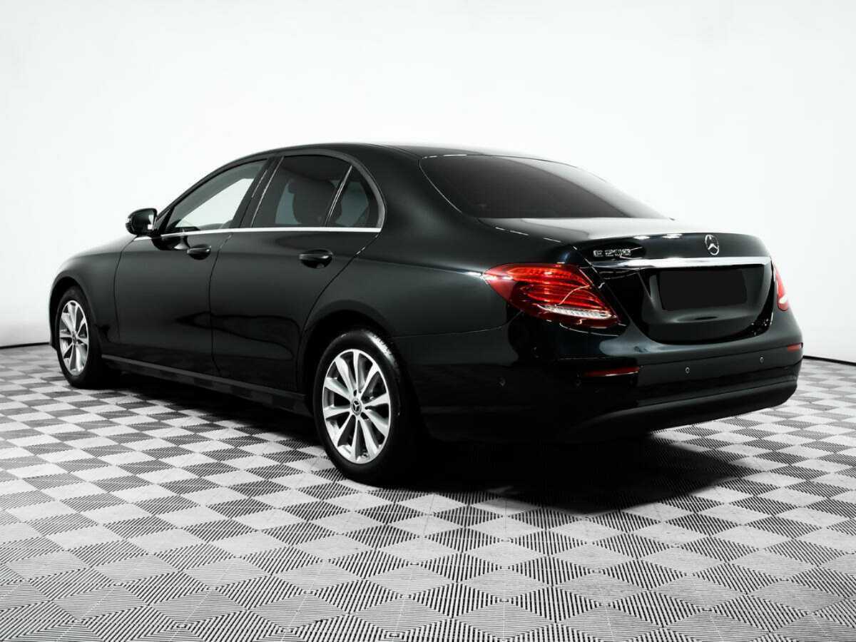 Купить Mercedes-Benz E-Класс с пробегом. Фото: #6