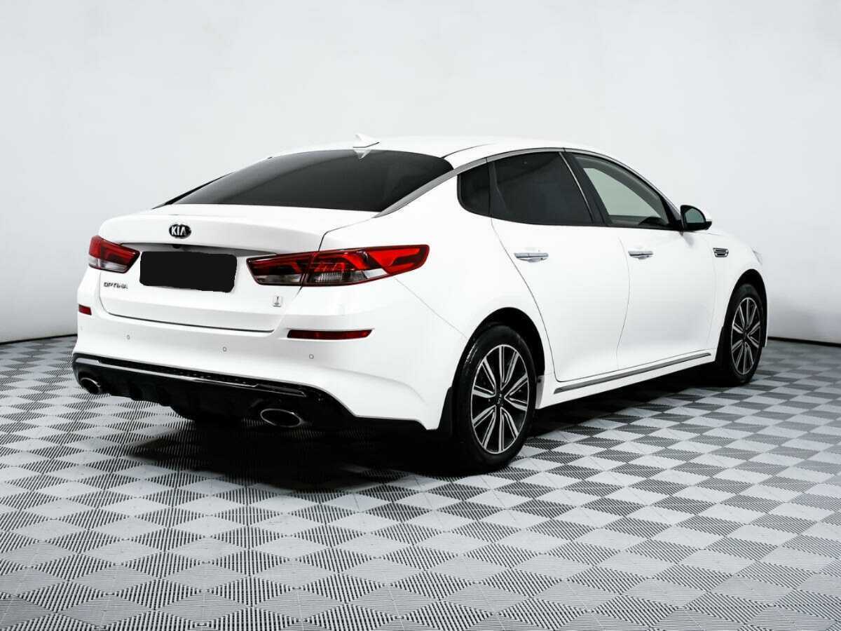 Купить Kia Optima с пробегом. Фото: #4