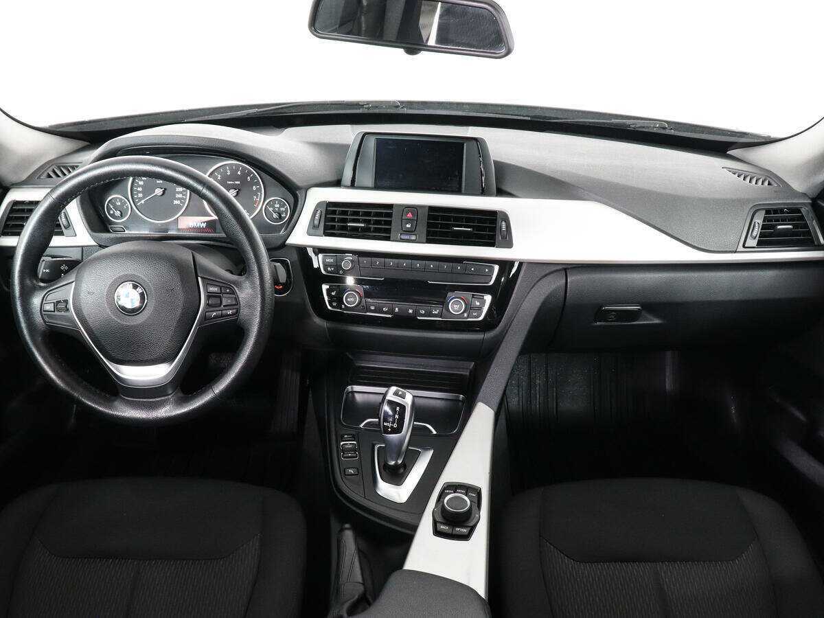 Купить BMW 3 серии с пробегом. Фото: #10