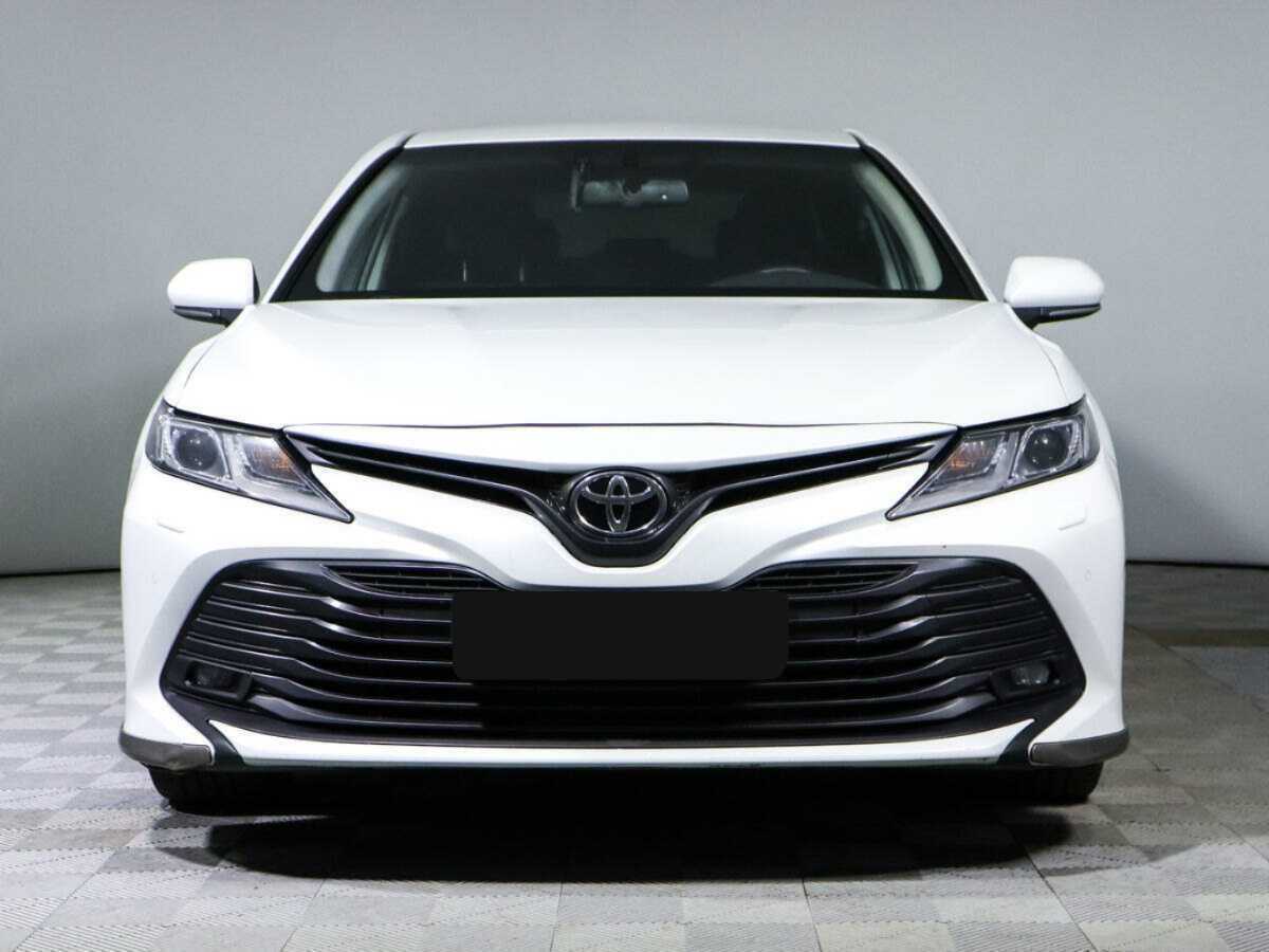 Купить Toyota Camry с пробегом. Фото: #1