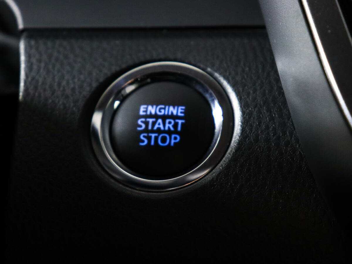 Купить Toyota Camry с пробегом. Фото: #14