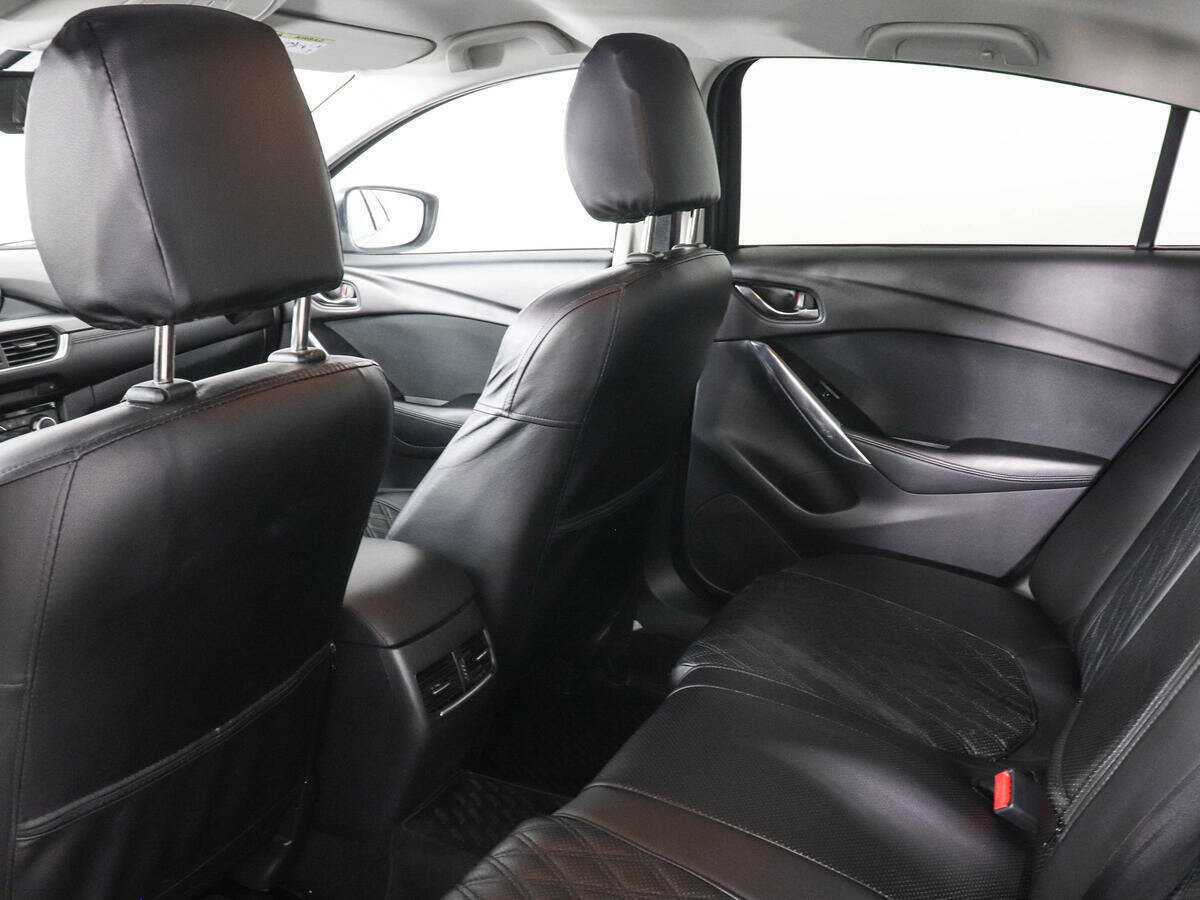 Купить Mazda 6 с пробегом. Фото: #11