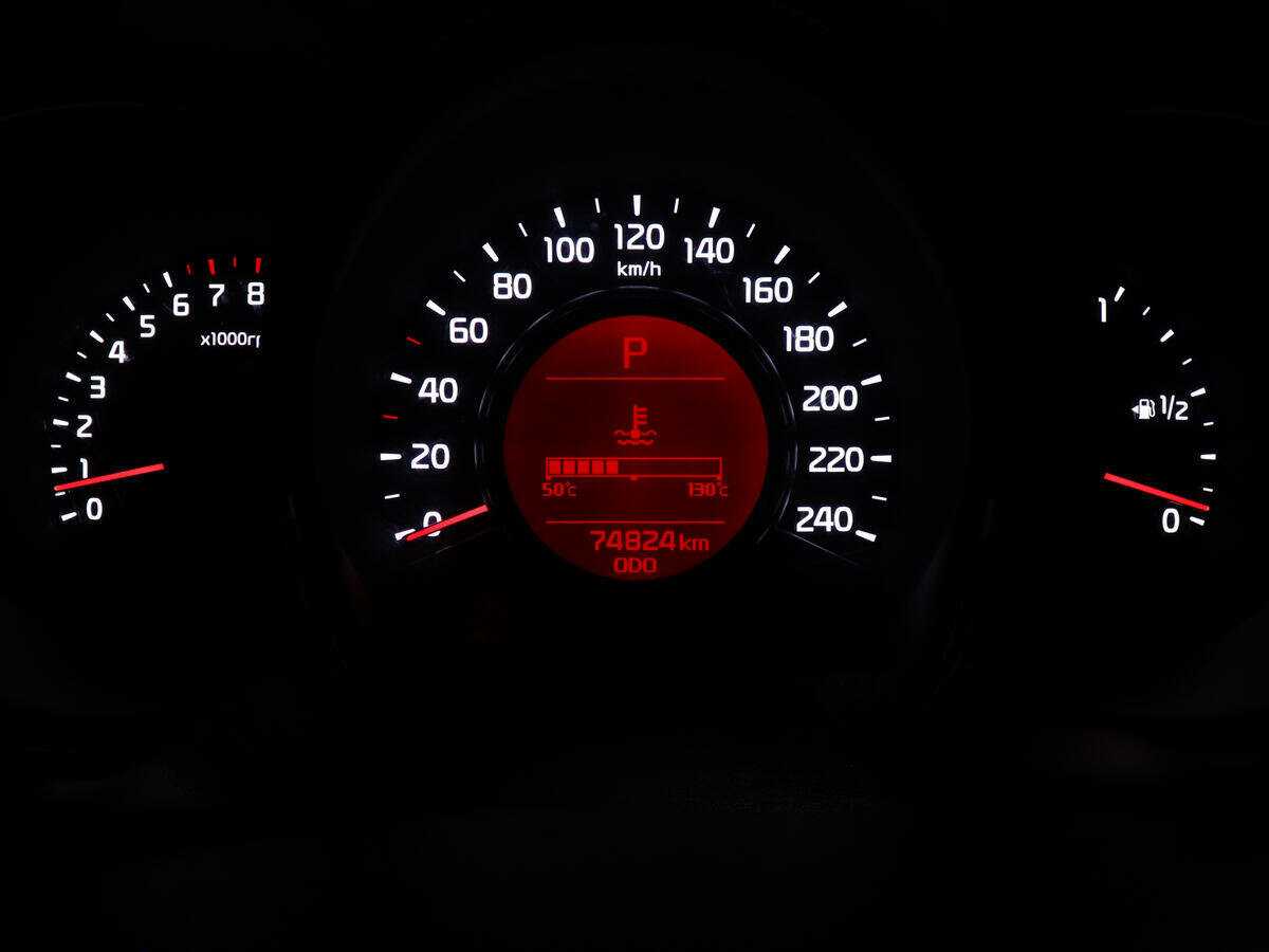 Купить Kia Ceed с пробегом. Фото: #12