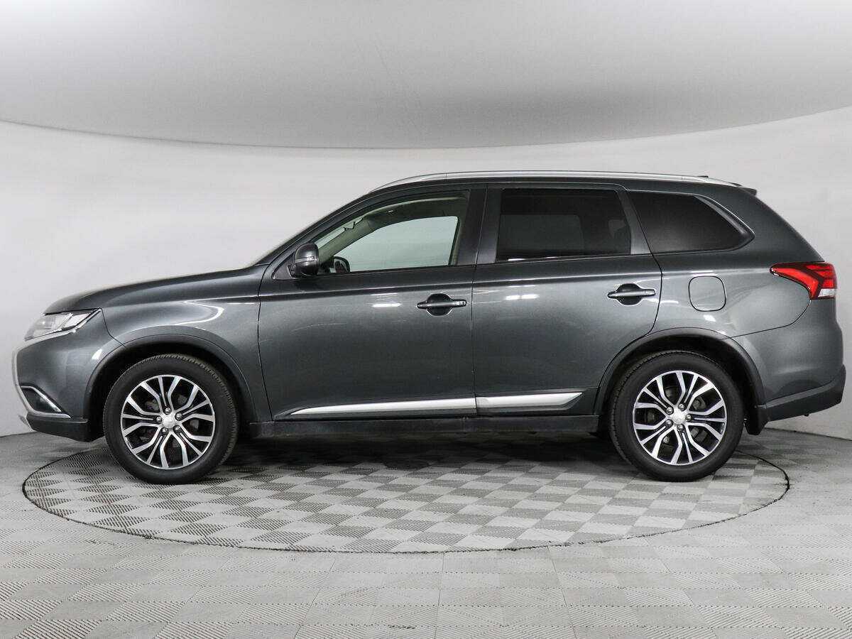 Купить Mitsubishi Outlander с пробегом. Фото: #7