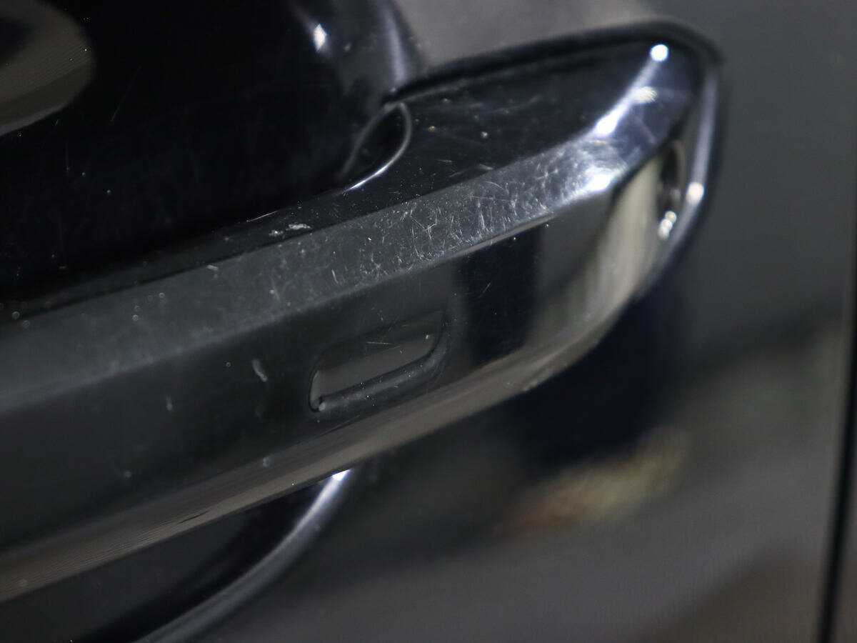 Купить Audi A4 с пробегом. Фото: #14