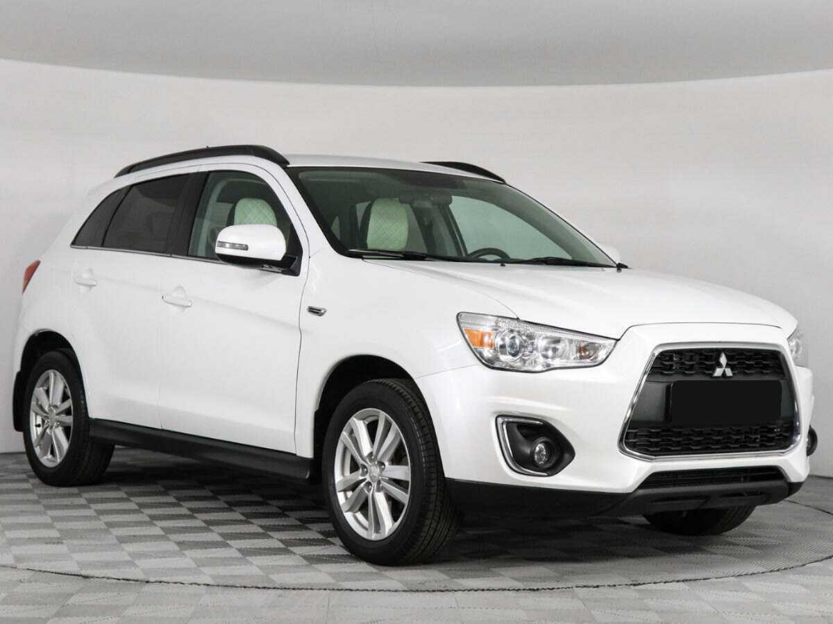 Купить Mitsubishi ASX с пробегом. Фото: #2