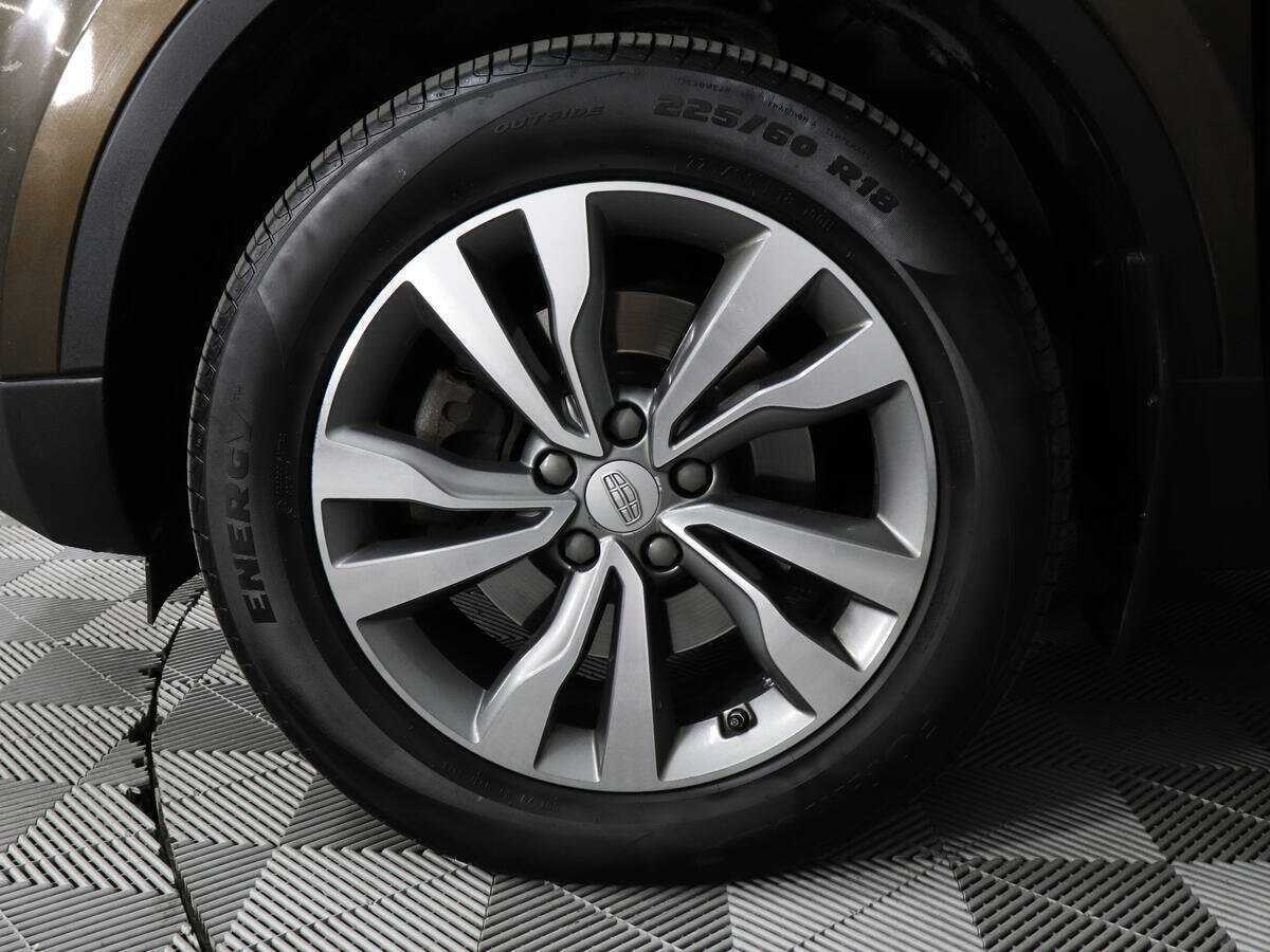 Купить Geely Atlas с пробегом. Фото: #8