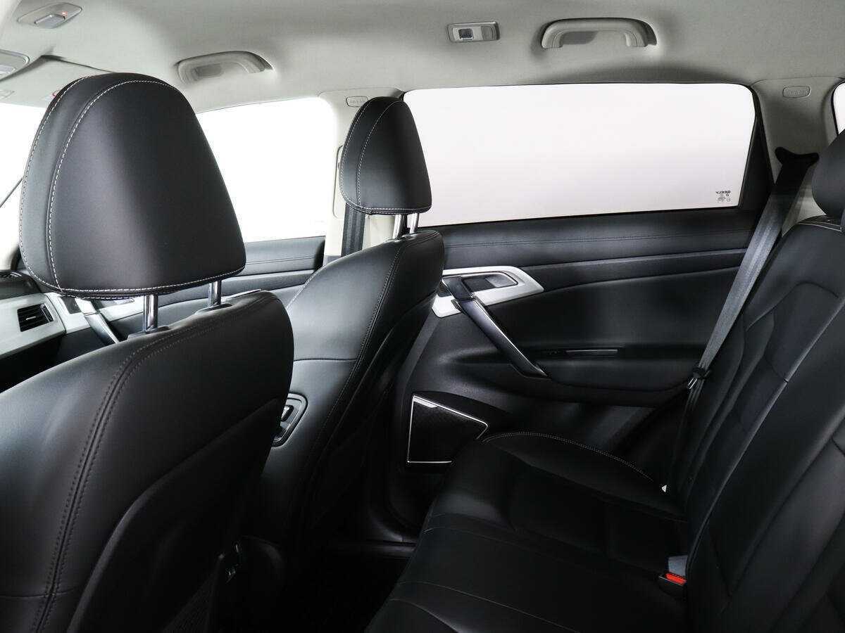 Купить Geely Atlas с пробегом. Фото: #13