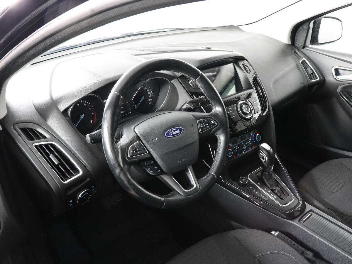 Купить Ford Focus с пробегом. Фото: #8