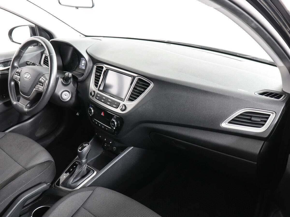 Купить Hyundai Solaris с пробегом. Фото: #9