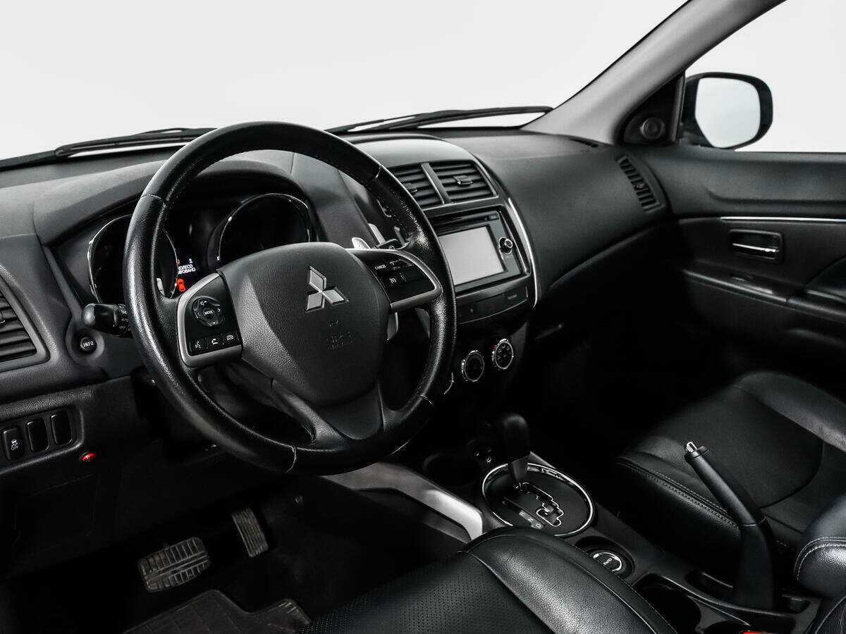 Купить Mitsubishi ASX с пробегом. Фото: #8
