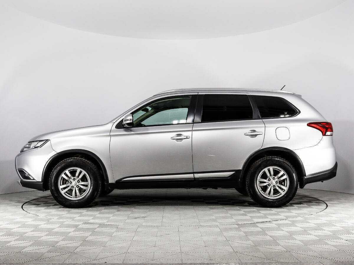 Купить Mitsubishi Outlander с пробегом. Фото: #7