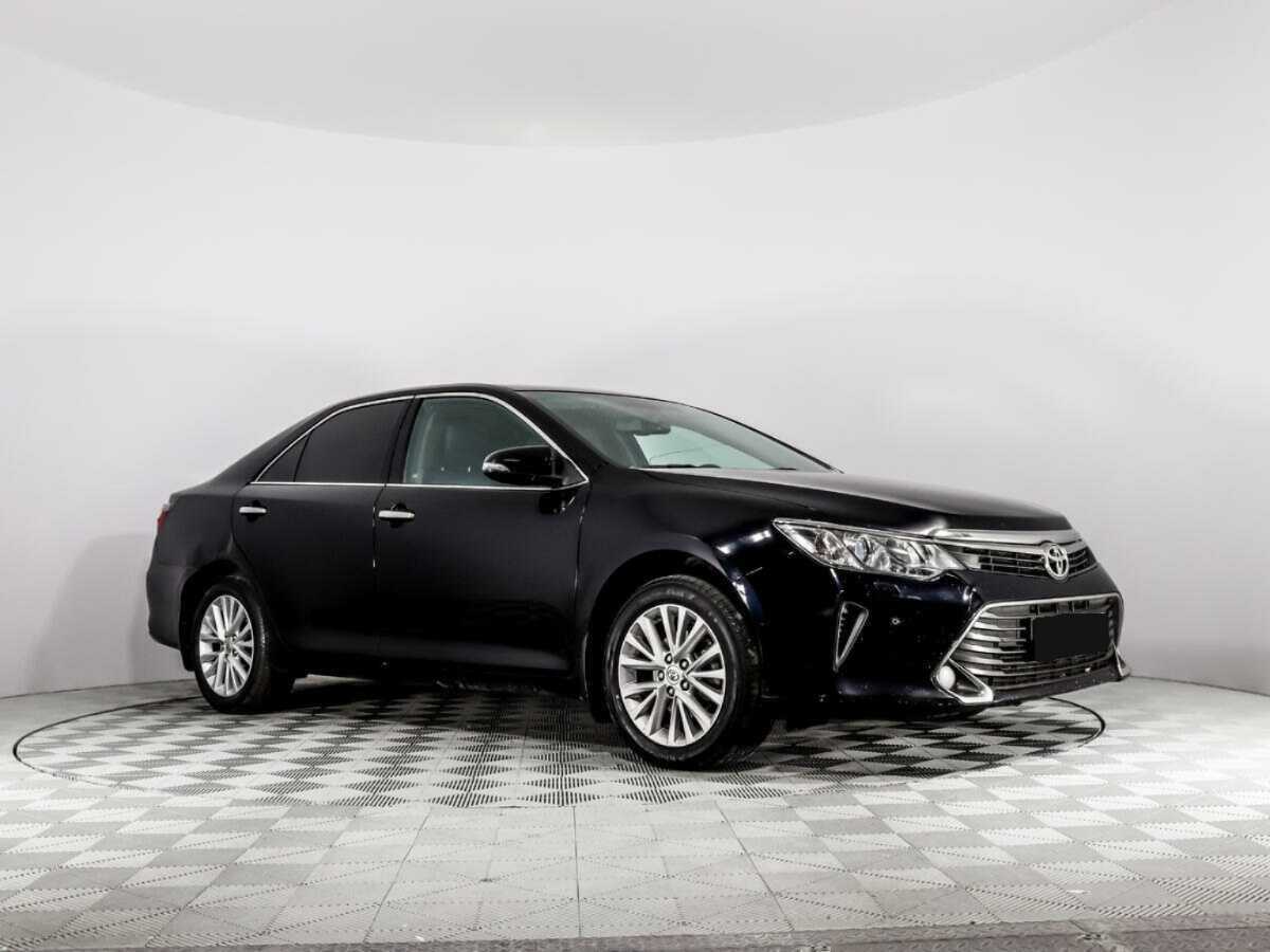 Купить Toyota Camry с пробегом. Фото: #2