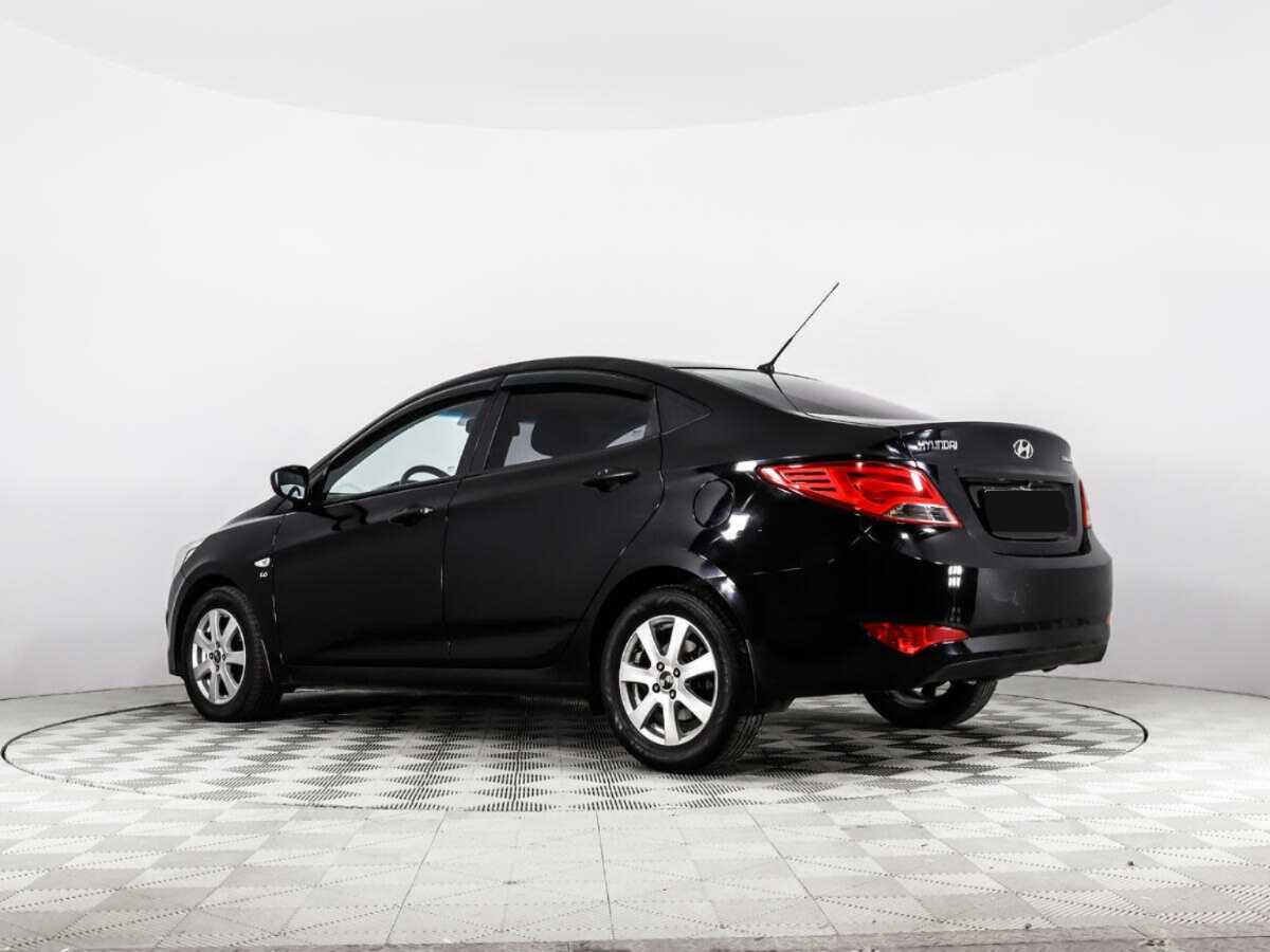 Купить Hyundai Solaris с пробегом. Фото: #6