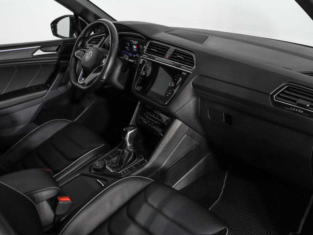 Купить Volkswagen Tiguan с пробегом. Фото: #8