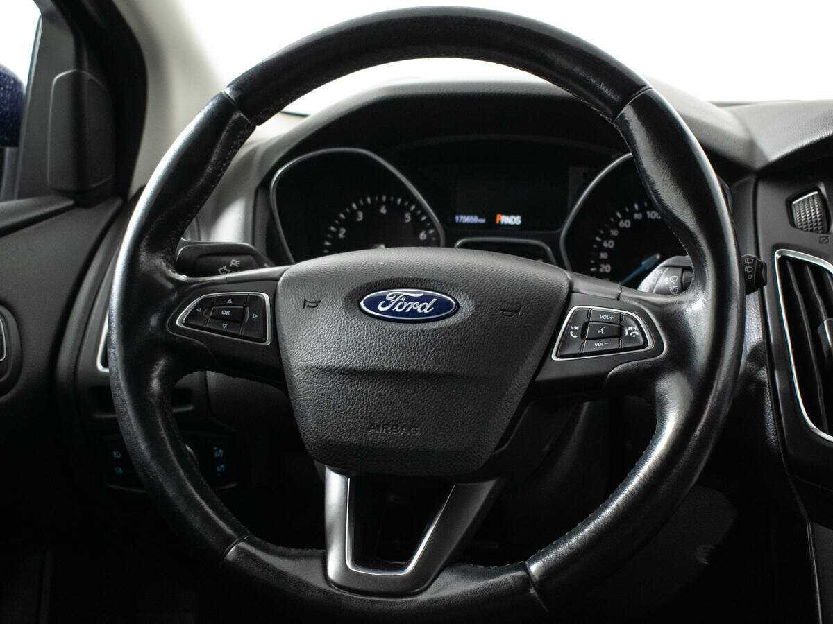 Купить Ford Focus с пробегом. Фото: #13
