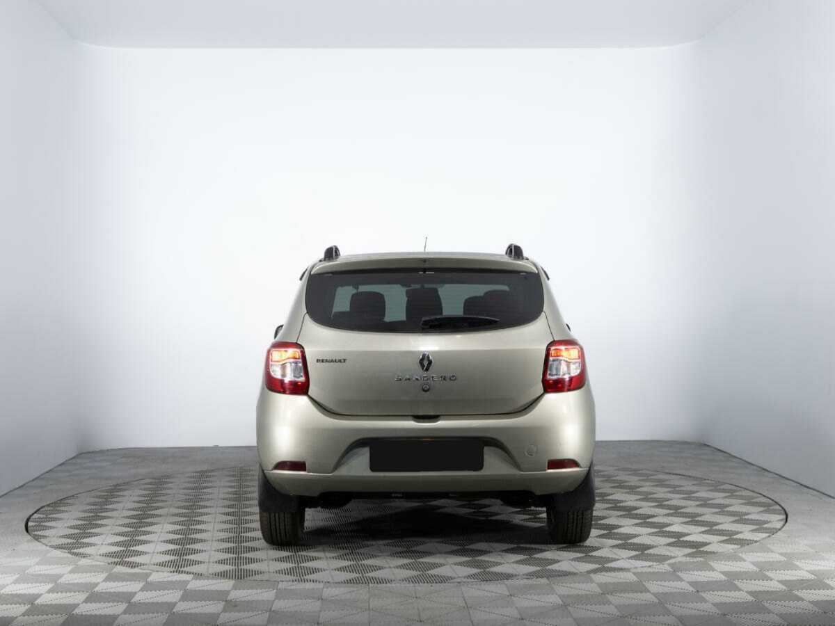 Купить Renault Sandero с пробегом. Фото: #5