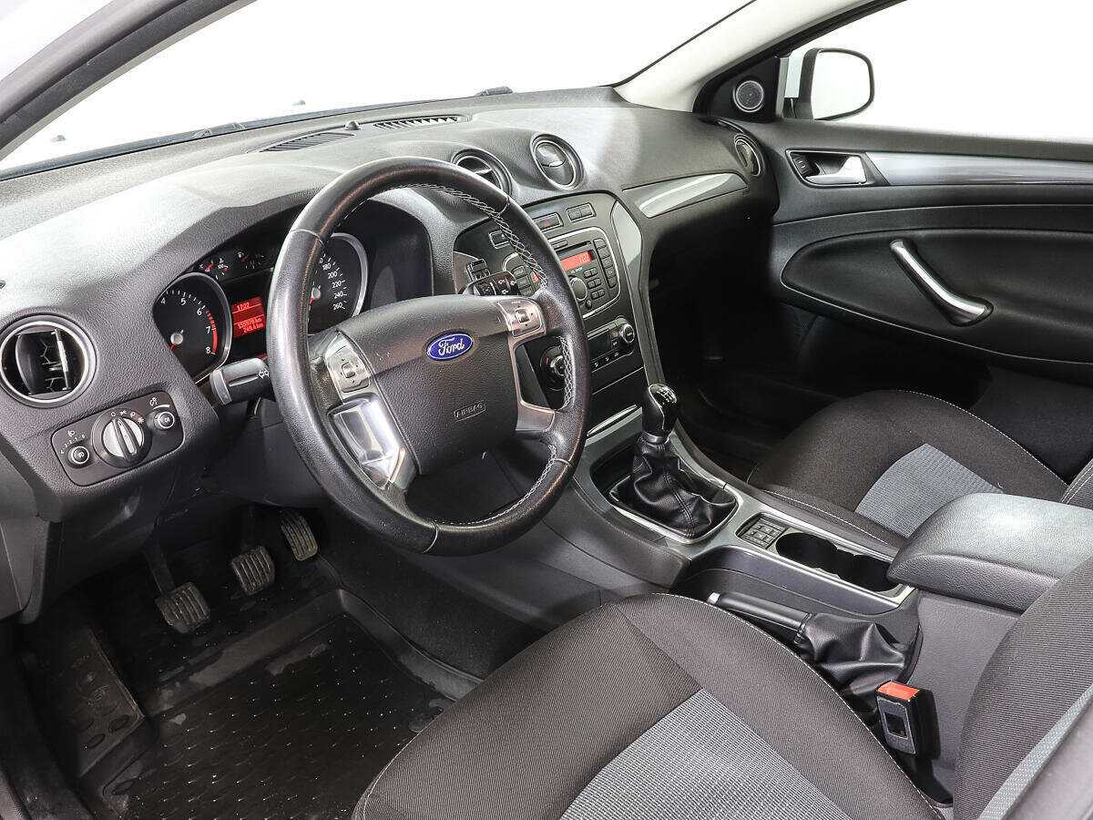 Купить Ford Mondeo с пробегом. Фото: #12