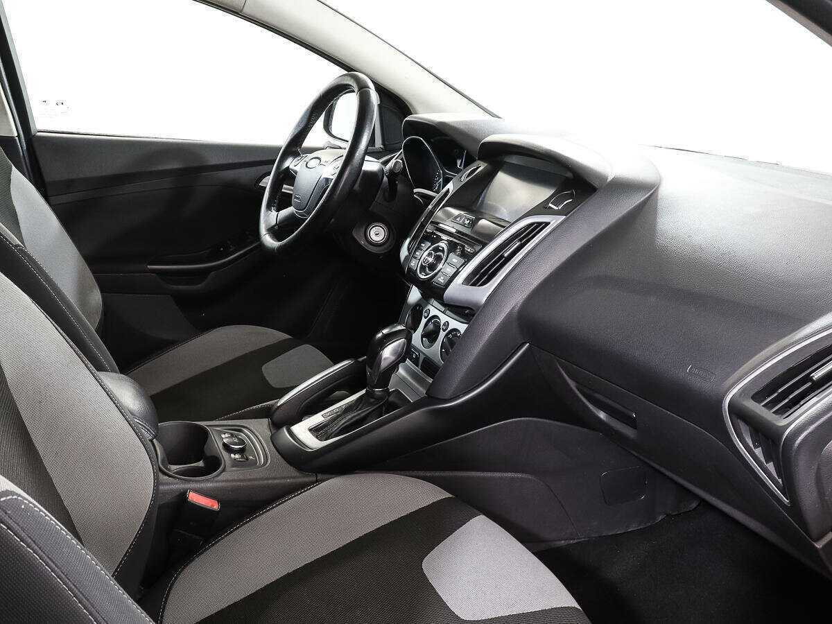 Купить Ford Focus с пробегом. Фото: #8