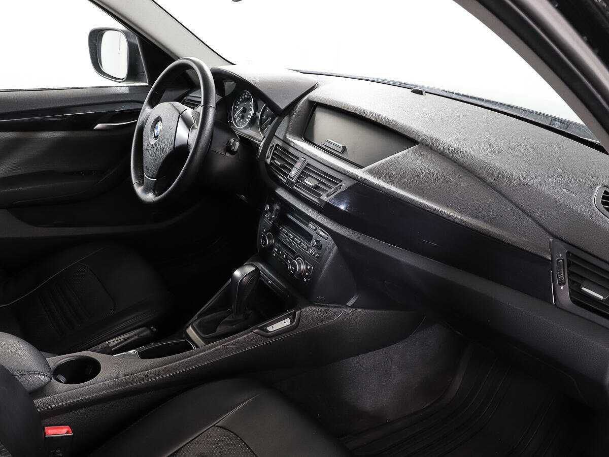 Купить BMW X1 с пробегом. Фото: #8