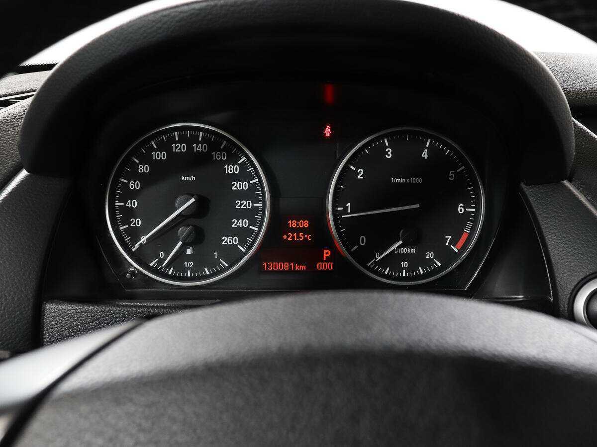 Купить BMW X1 с пробегом. Фото: #10
