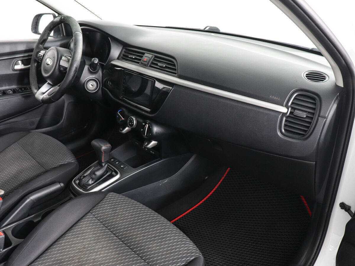 Купить Kia Rio с пробегом. Фото: #5