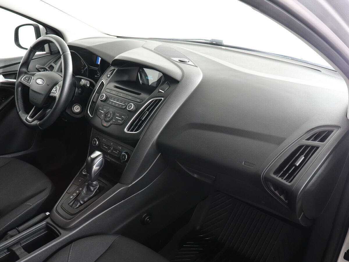 Купить Ford Focus с пробегом. Фото: #9