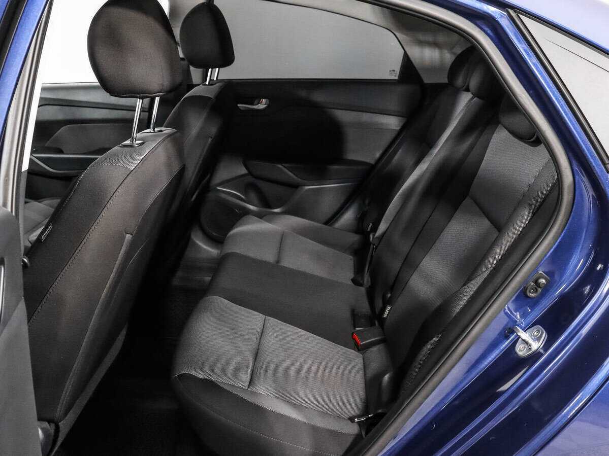 Купить Hyundai Solaris с пробегом. Фото: #10