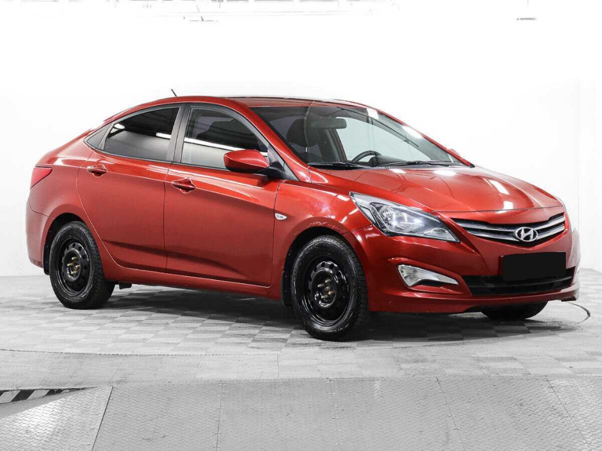 Купить Hyundai Solaris с пробегом. Фото: #2