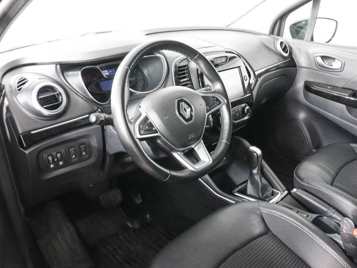 Купить Renault Kaptur с пробегом. Фото: #8