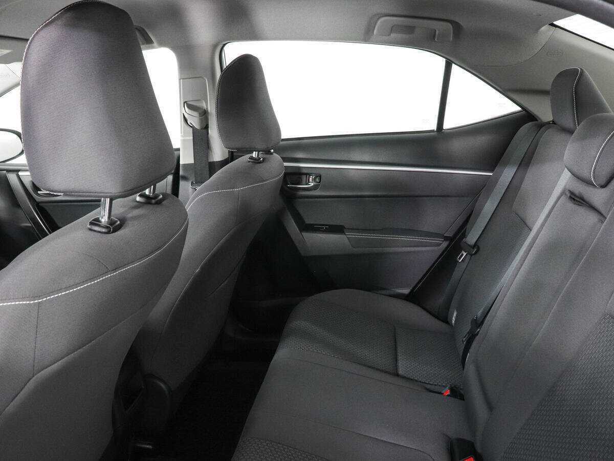 Купить Toyota Corolla с пробегом. Фото: #11