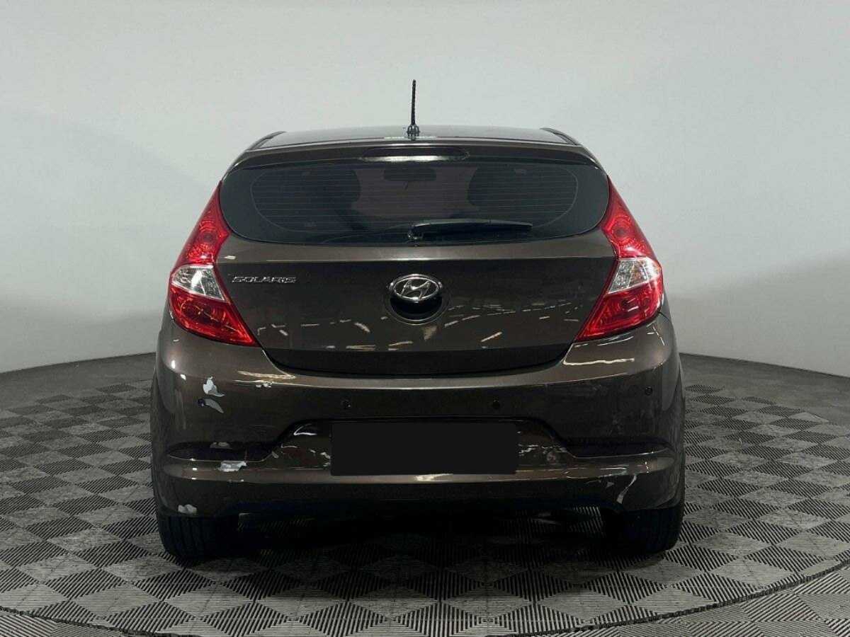 Купить Hyundai Solaris с пробегом. Фото: #5