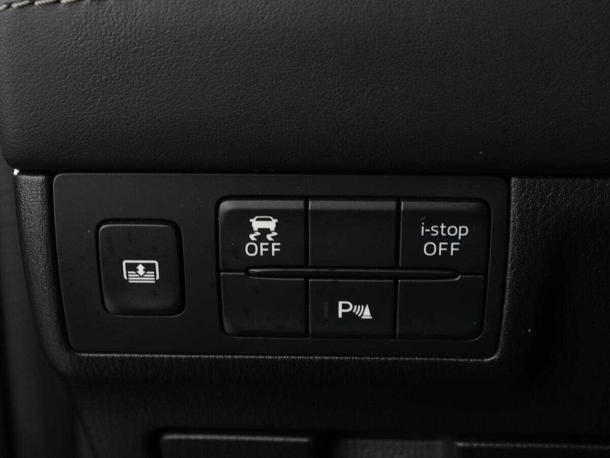 Купить Mazda 6 с пробегом. Фото: #14