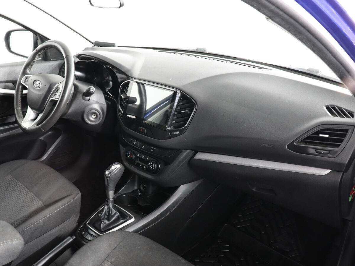 Купить Lada (ВАЗ) Vesta с пробегом. Фото: #9