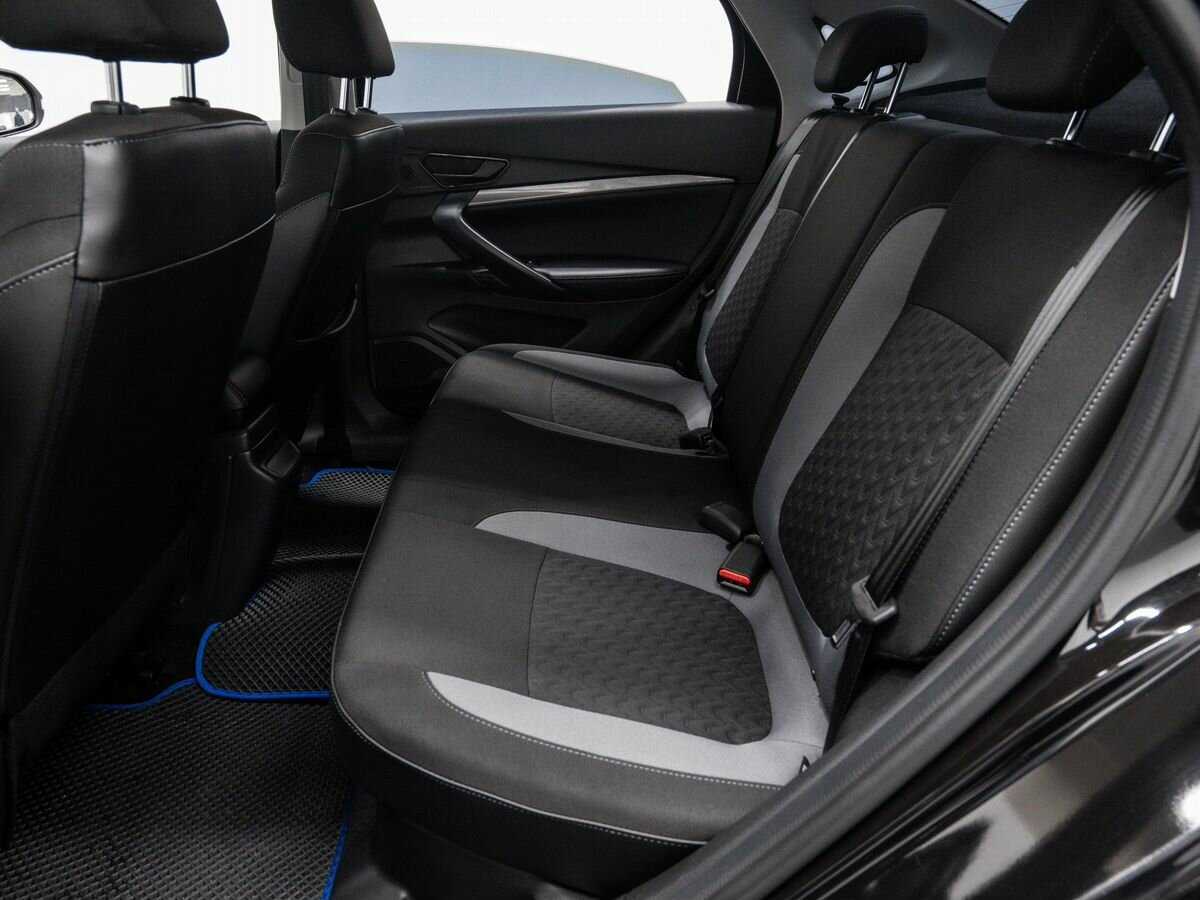 Купить Lada (ВАЗ) Vesta с пробегом. Фото: #13