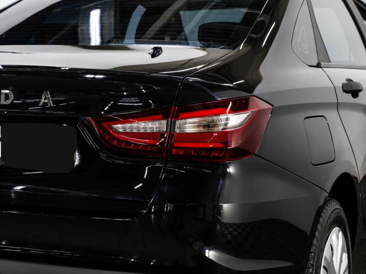 Купить Lada (ВАЗ) Vesta с пробегом. Фото: #21