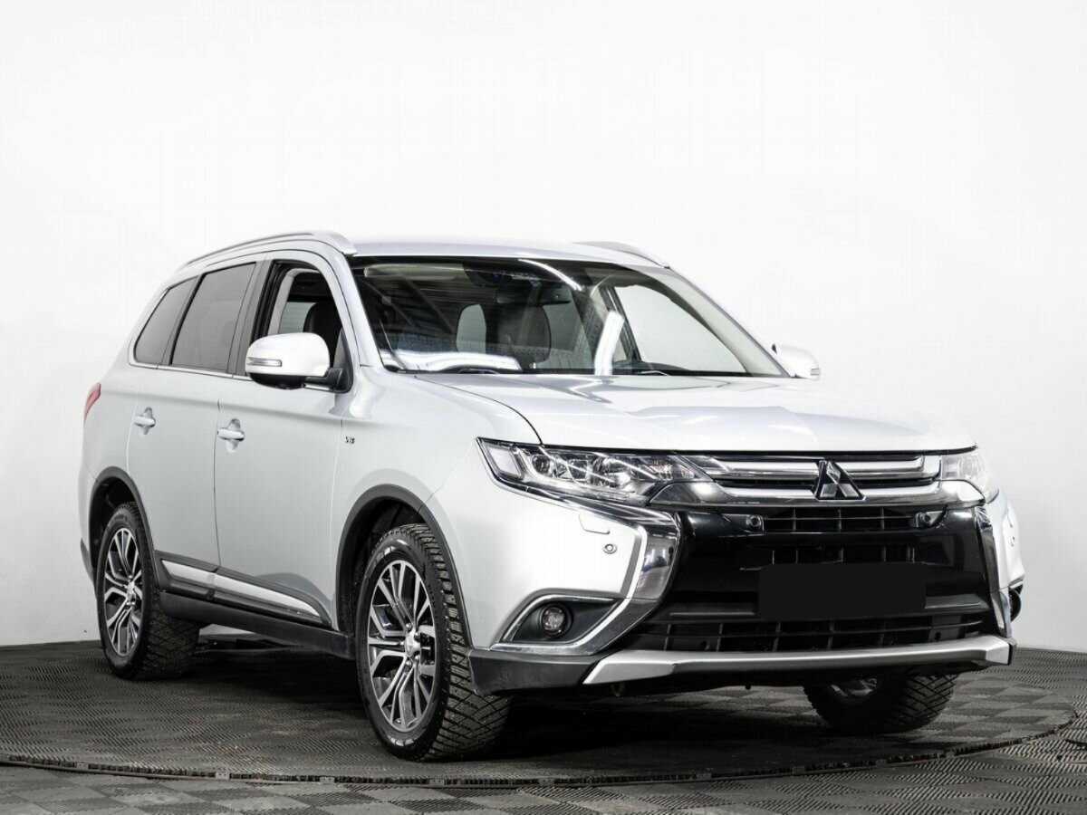 Купить Mitsubishi Outlander с пробегом. Фото: #2