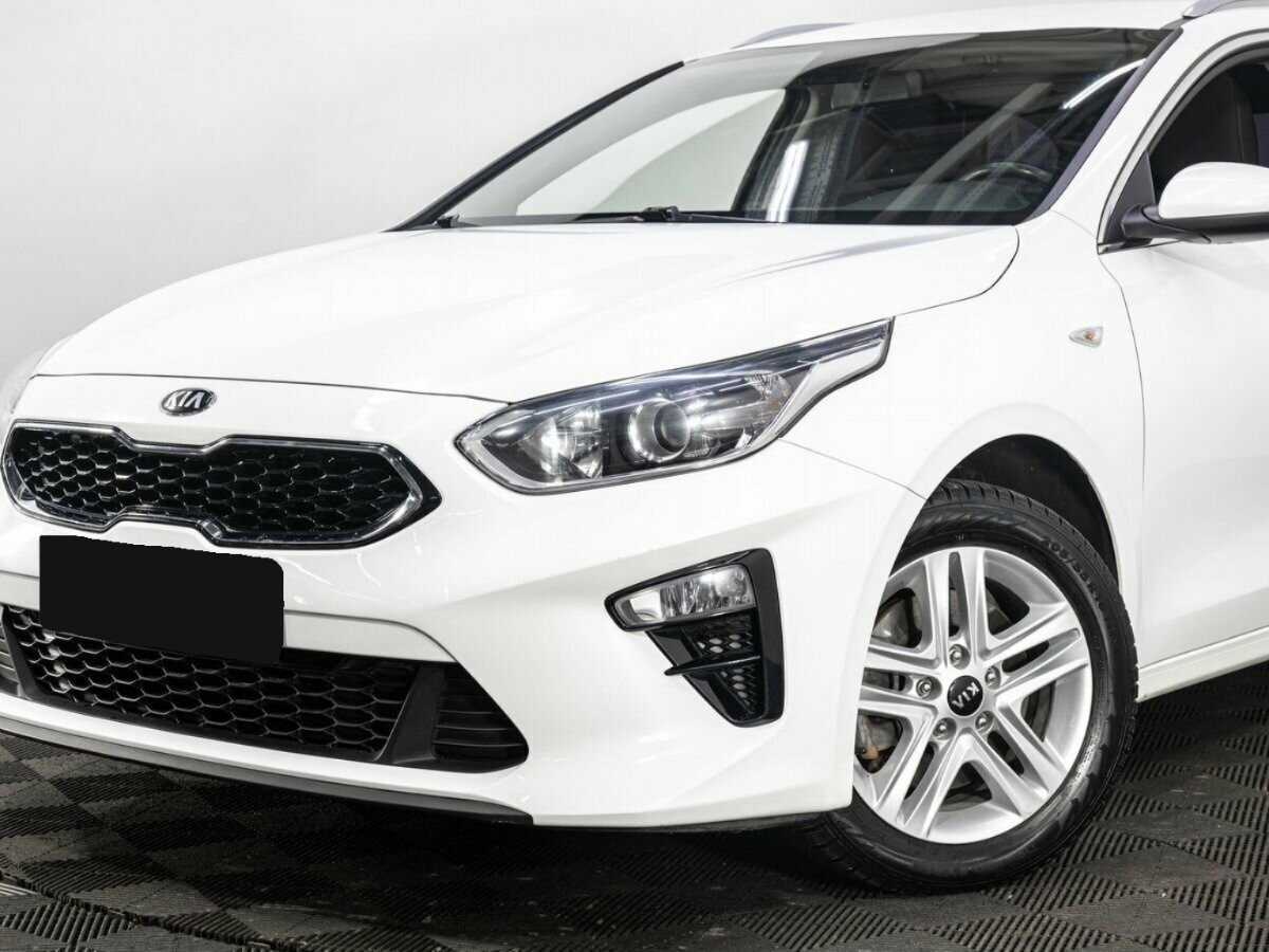 Купить Kia Ceed с пробегом. Фото: #6