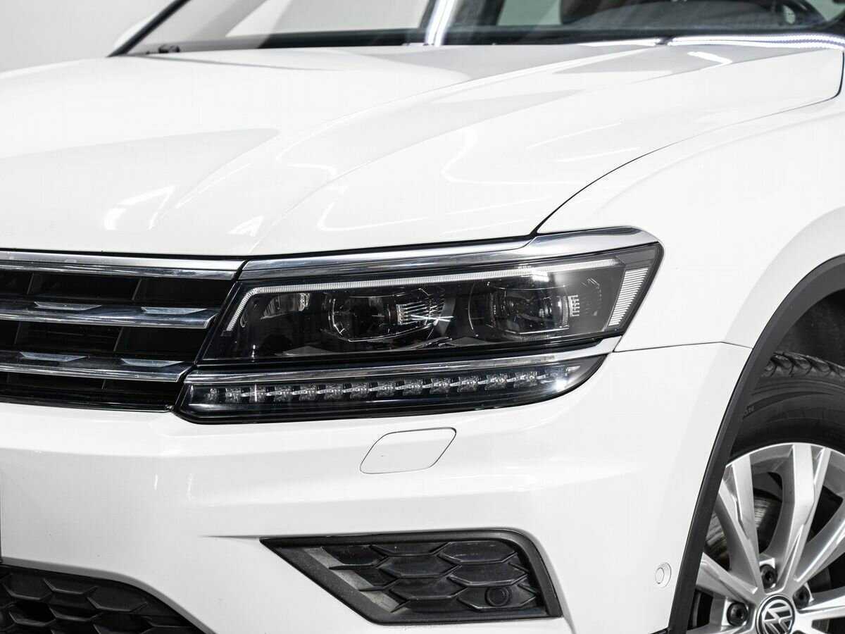 Купить Volkswagen Tiguan с пробегом. Фото: #7